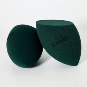 ciele sponge with Case